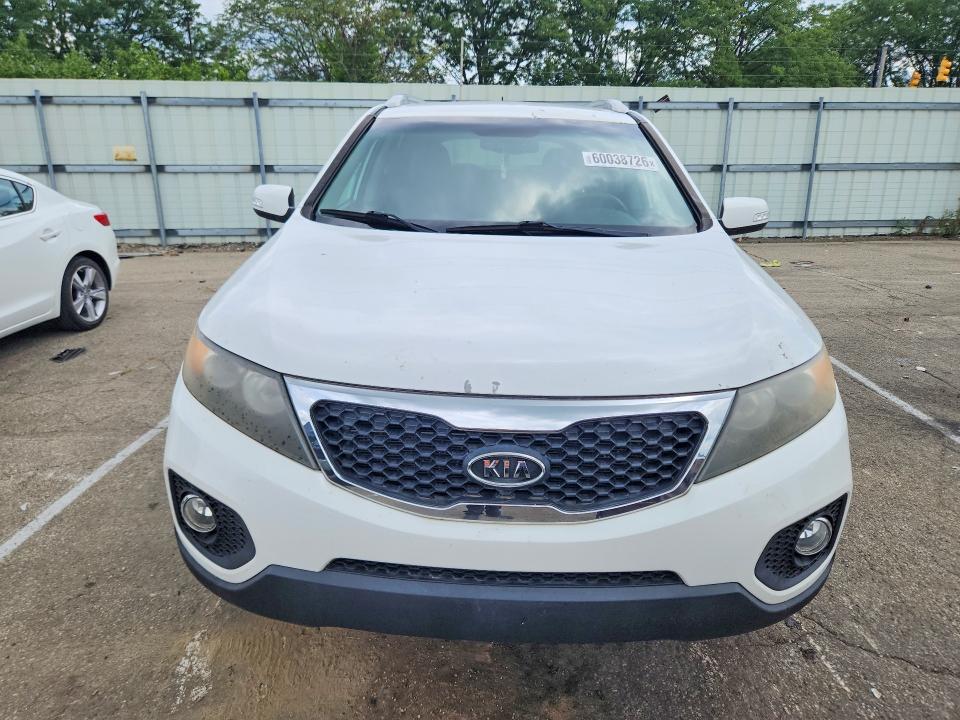 2011 Kia Sorento VIN 5XYKT4A18BG155942 COPART salvage auction — NORMAL WEAR, OH - CERTIFICATE OF TITLE, sold $125 on 2026-07-24 (photo 5)