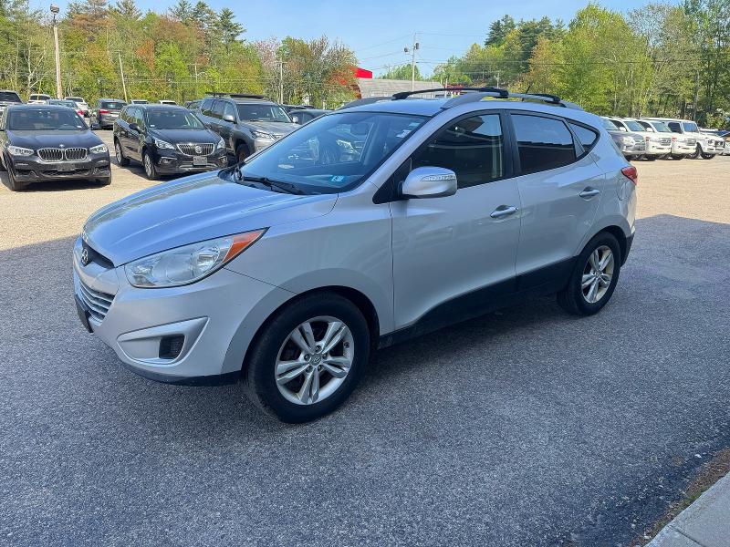 2012 Hyundai VIN KM8JUCAC4CU395912 COPART salvage auction — MINOR DENT/SCRATCHES, Nh - Certificate Of Title (P), sold $1,950 on 2026-07-27 (photo 2)