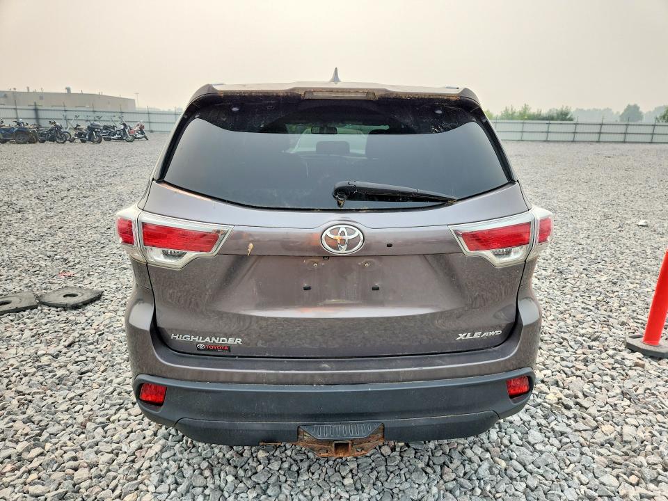 2014 Toyota Highlander VIN 5TDJKRFH1ES068778 COPART salvage auction — HAIL, Wi - Certificate Of Title, sold $175 on 2026-07-27 (photo 6)