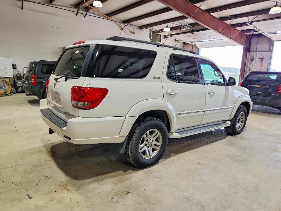 2005 Toyota Sequoia VIN 5TDBT44A75S238023 COPART salvage auction — MECHANICAL, WV - NON PUBLIC CLEAN TITLE, sold $350 on 2026-07-18 (photo 3)