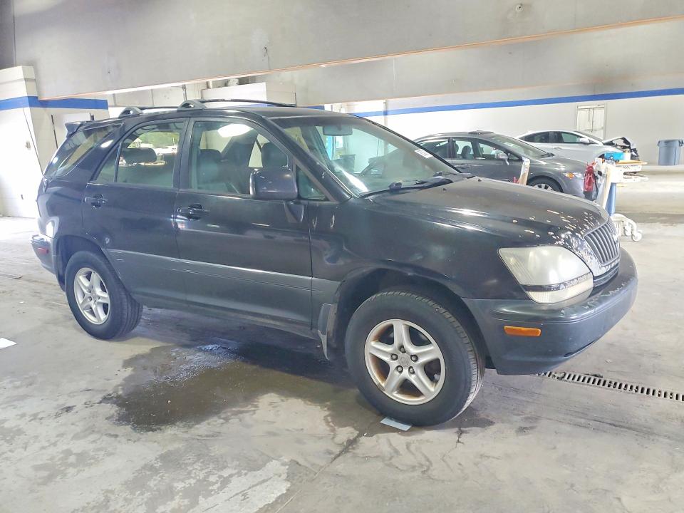 2000 Lexus Rx 300 VIN JT6HF10U3Y0156658 COPART salvage auction — MECHANICAL, Va - Certificate Of Title, sold $325 on 2026-07-31 (photo 4)