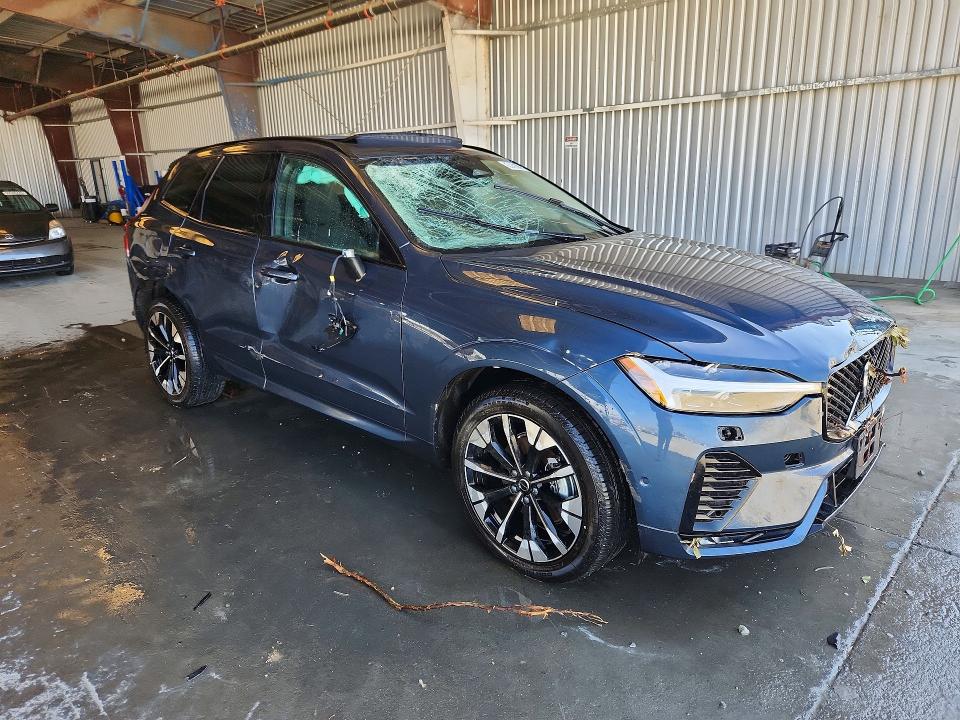 2026 Volvo Xc60 VIN YV4M12RC2T1471456 COPART salvage auction — SIDE, Ca - Certificate Of Title, sold $12,300 on 2026-07-20 (photo 4)