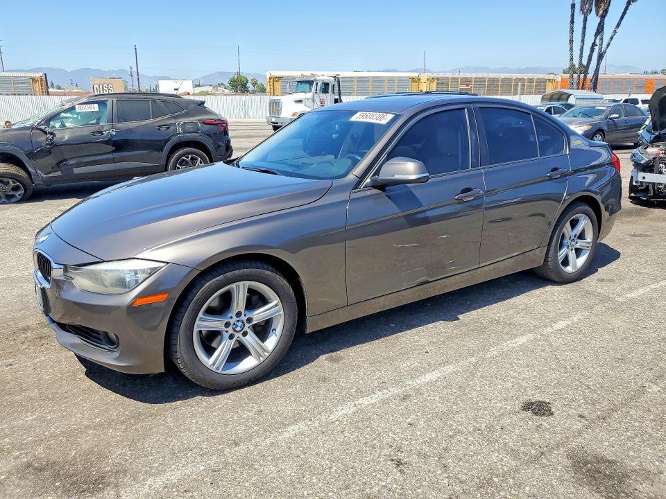 2012 BMW 3er VIN WBA3A5G59CNP18238 COPART salvage auction — FRONT END, Salvage Title, sold $1,600 on 2026-07-24 (photo 1)