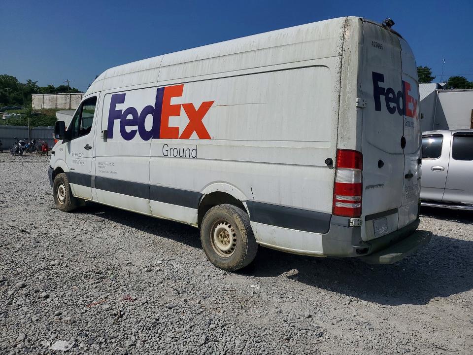 2014 Freightliner Sprinter 2500 VIN WDYPE8DC4E5889581 COPART salvage auction — MECHANICAL, KY - CERTIFICATE OF TITLE, sold $200 on 2026-08-10 (photo 2)