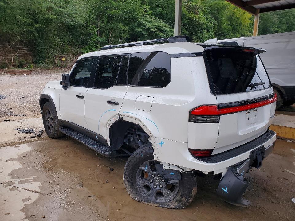 2024 Lexus Gx VIN JTJTBCDX3R5004430 COPART salvage auction — REAR END, Al - Cert Of Title-Salvage Title, sold $41,250 on 2026-09-01 (photo 2)