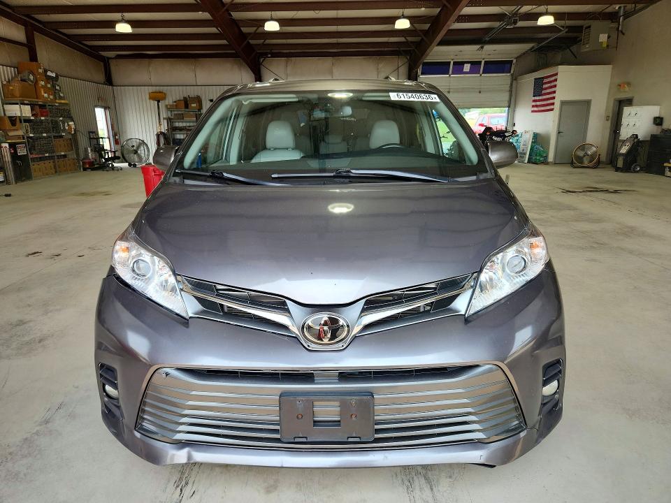 2018 Toyota Sienna VIN 5TDYZ3DC2JS944783 COPART salvage auction — FRONT END, MD - CERTIFICATE OF TITLE, sold $5,200 on 2026-07-24 (photo 5)