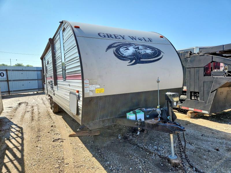 2019 Cherokee by forest r VIN 4X4TCKY25KK055017 COPART salvage auction — MINOR DENT/SCRATCHES, IL - SALVAGE CERTIFICATE, sold $15 on 2026-09-03 (photo 1)