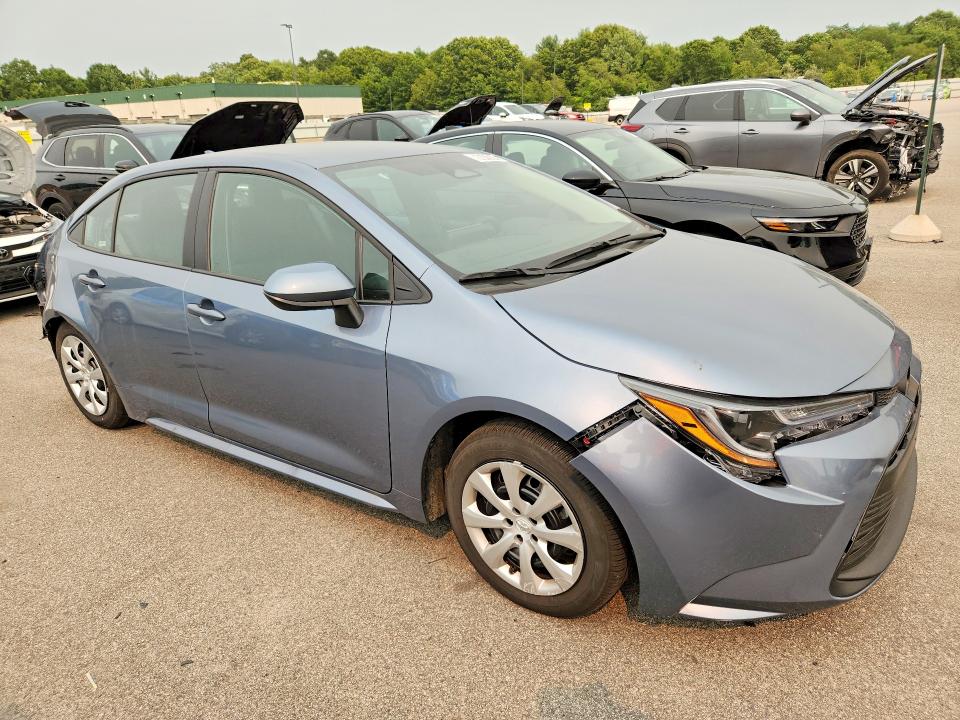 2026 Toyota Corolla VIN 5YFB4MDE4TP425130 COPART salvage auction — REAR END, MA - CERTIFICATE OF TITLE, sold $7,000 on 2026-07-27 (photo 4)