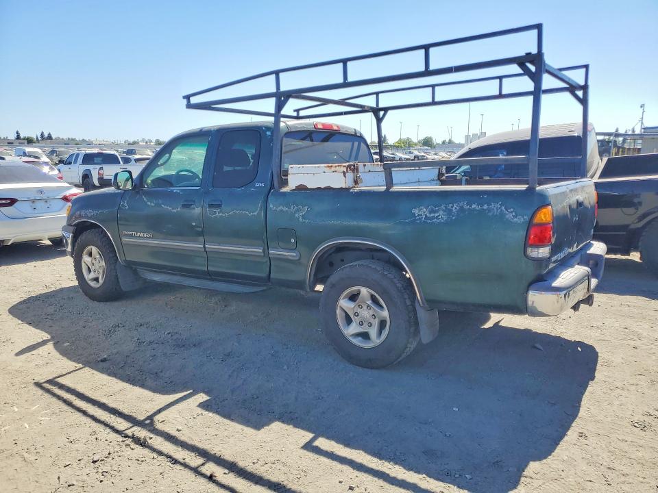 2000 Toyota Tundra VIN 5TBRT3416YS107106 COPART salvage auction — REAR END, CA - DIS/DLR/EXP ONLY CLEAN TITLE, sold $650 on 2026-07-16 (photo 2)