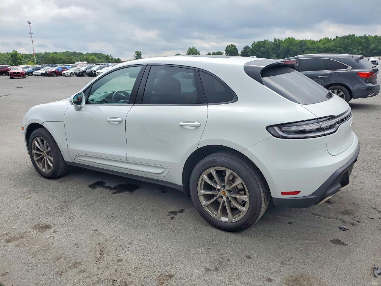 2023 Porsche Macan VIN WP1AA2A58PLB13032 COPART salvage auction — Water/Flood, NJ - CERT OF TITLE-SALVAGE FLOOD, sold $23,800 on 2026-08-13 (photo 2)