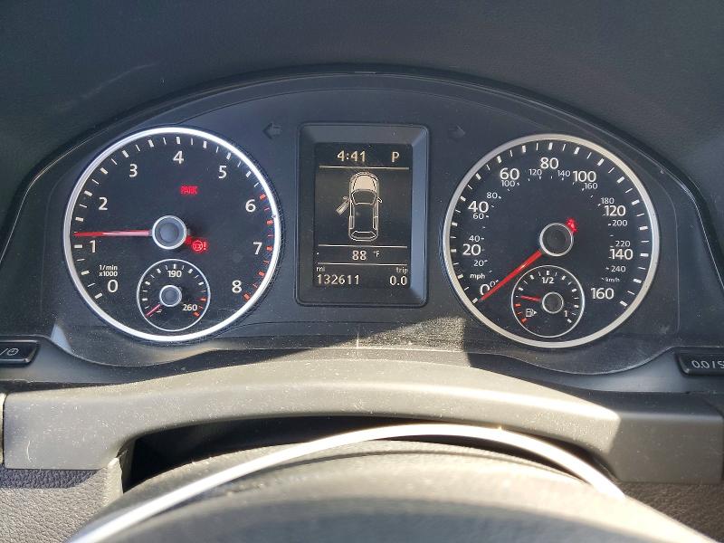 2016 Volkswagen Tiguan VIN WVGAV7AX6GW525884 COPART salvage auction — NORMAL WEAR, Ca - Dis/Dlr/Exp Only Clean Title, sold $1,700 on 2026-07-29 (photo 9)