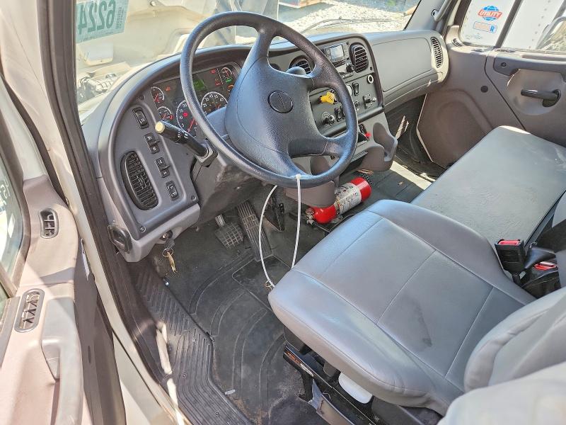 2024 Freightliner M2 VIN 3ALACXFC7RDVA3132 COPART salvage auction — REAR END, AZ - CERT OF TITLE - SALVAGE, sold $11,500 on 2026-08-06 (photo 8)