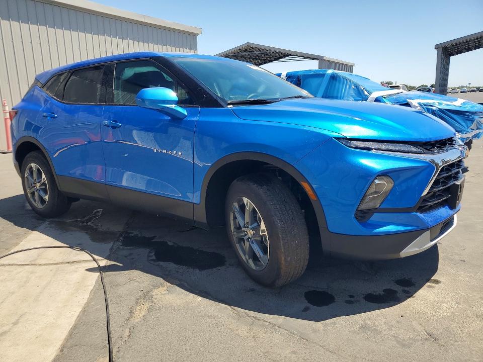 2026 Chevrolet Blazer VIN 3GNKBCR49TS170422 COPART salvage auction — SIDE, CA - CERTIFICATE OF TITLE, sold $13,200 on 2026-07-27 (photo 4)