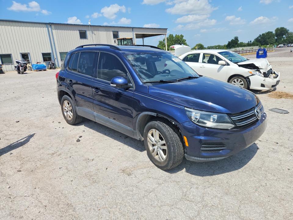 2016 Volkswagen Tiguan VIN WVGBV7AX2GW576299 COPART salvage auction — MECHANICAL, KS - DEALER ONLY CLEAN TITLE, sold $90 on 2026-07-28 (photo 4)