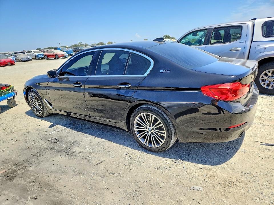 2018 BMW VIN WBAJA9C58JB252031 COPART salvage auction — MINOR DENT/SCRATCHES, Ca - Dis/Dlr/Exp Only Clean Title, sold $7,500 on 2026-07-30 (photo 2)