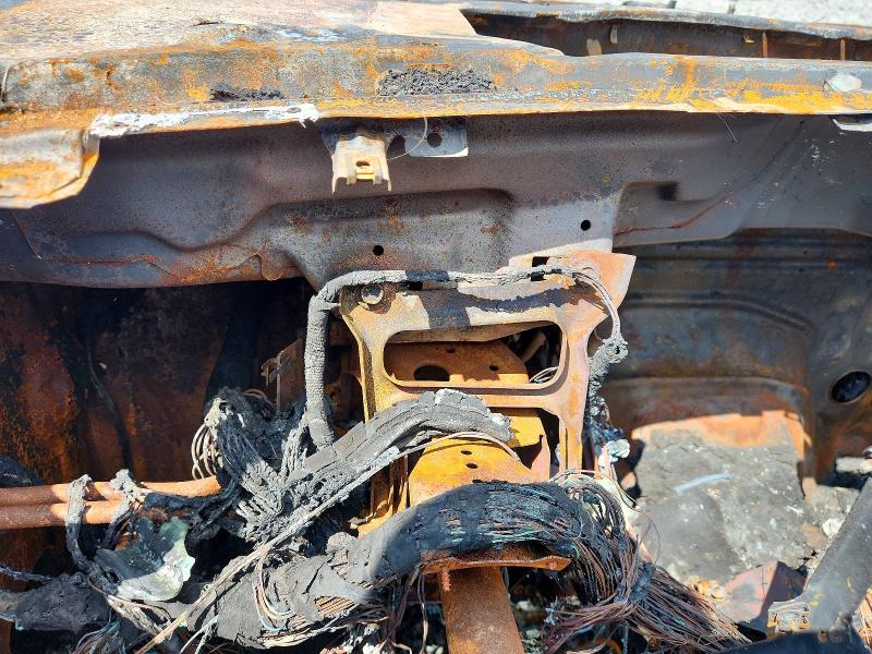 1985 Ford Mustang VIN 1FABP28M8FF182016 COPART salvage auction — BURN, Oh - Bill Of Sale-Parts Only, sold $275 on 2026-08-03 (photo 9)