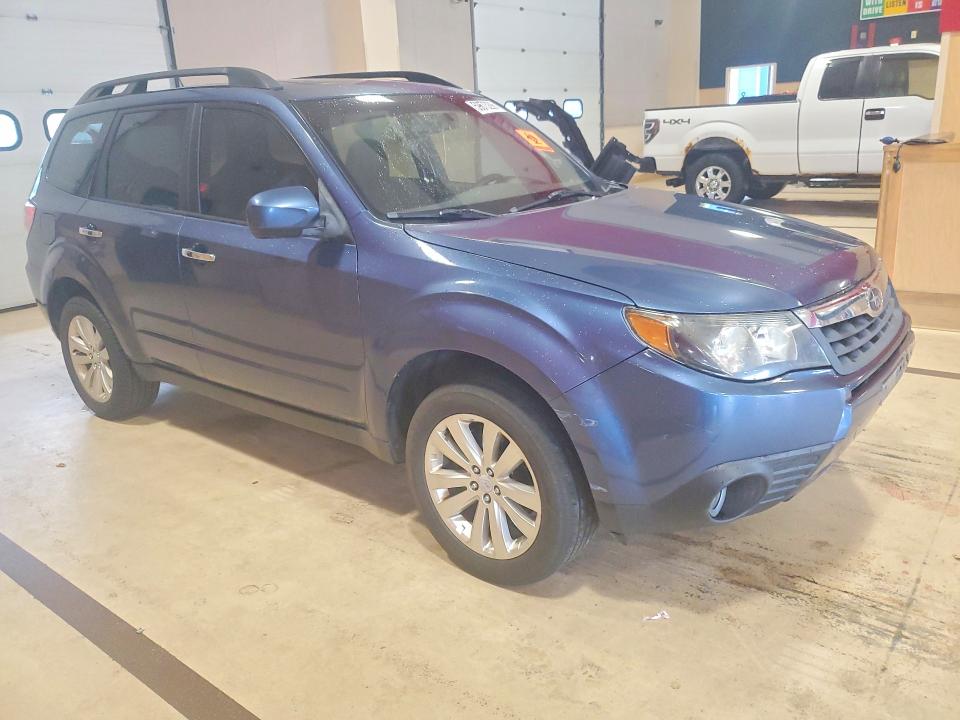 2012 Subaru Forester VIN JF2SHADCXCH401977 COPART salvage auction — STRIPPED, Ct - Cert Of Title-Salvage, sold $425 on 2026-07-09 (photo 4)