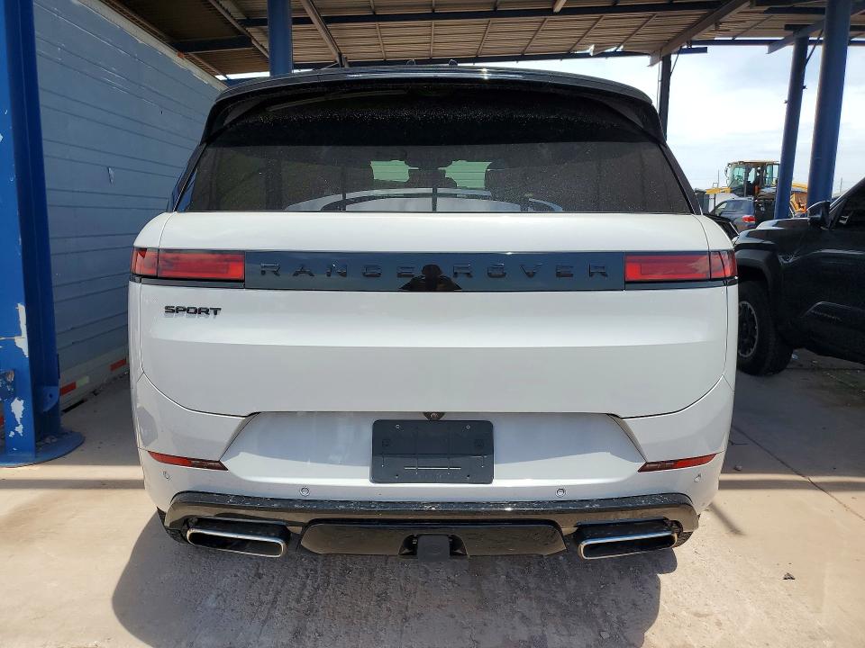 2025 Land rover Range rover sport VIN SAL1L9E48SA456751 COPART salvage auction — FRONT END, Az - Cert Of Title - Salvage, sold $62,500 on 2026-08-25 (photo 6)