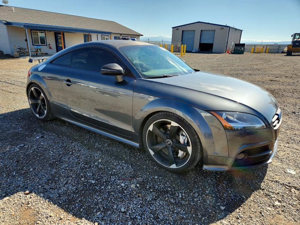 2014 Audi Tt VIN TRUBFAFK6E1005765 COPART salvage auction — NORMAL WEAR, MT - CERTIFICATE OF TITLE, sold $2,700 on 2026-08-02 (photo 4)