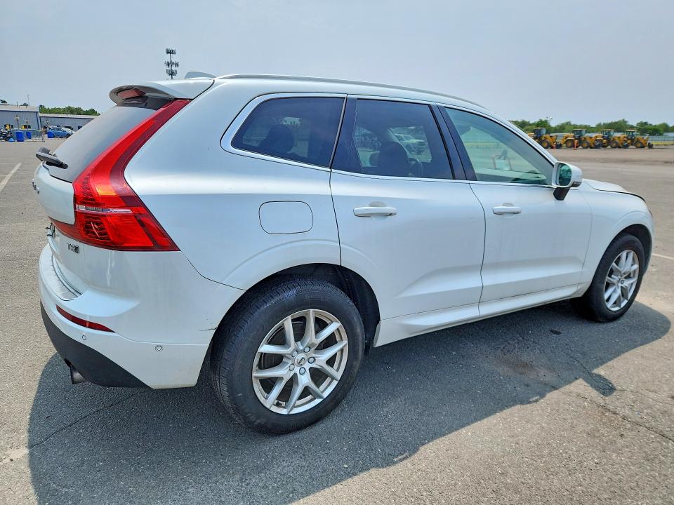 2018 Volvo Xc60 VIN YV4102RK4J1019051 COPART salvage auction — WATER/FLOOD, Ny - Mv907A-Flood Salvage, sold $6,000 on 2026-08-07 (photo 3)
