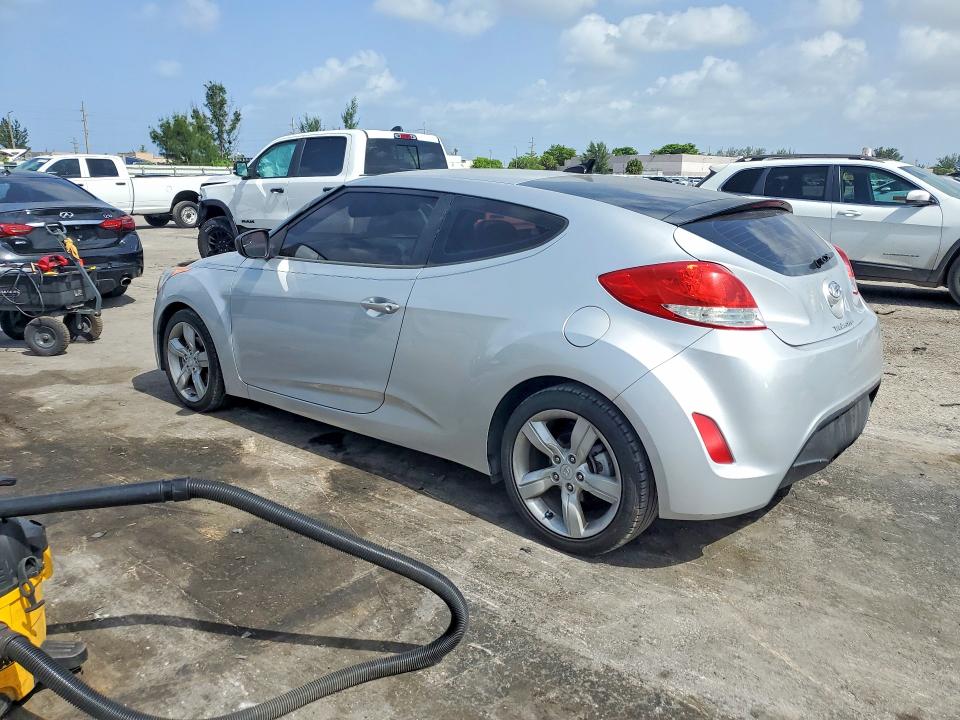 2015 Hyundai Veloster VIN KMHTC6AD1FU228546 COPART salvage auction — DAMAGE HISTORY, Fl - Cert Of Title-Flood & Rebuilt, sold $850 on 2026-07-29 (photo 2)