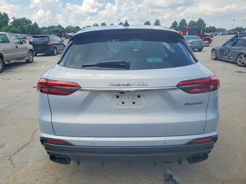 2023 Maserati Grecale VIN ZN682CVT6P7438264 COPART salvage auction — FRONT END, Mo - Salvage Certificate Of Title, sold $15,700 on 2026-07-28 (photo 6)