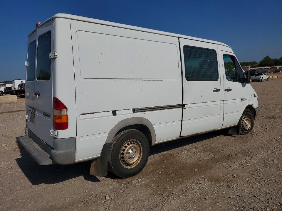 2006 Dodge Sprinter VIN WD0PD644365900073 COPART salvage auction — FRONT END, Ok - Cert Of Title-Salvage, sold $1,599 on 2026-08-29 (photo 3)