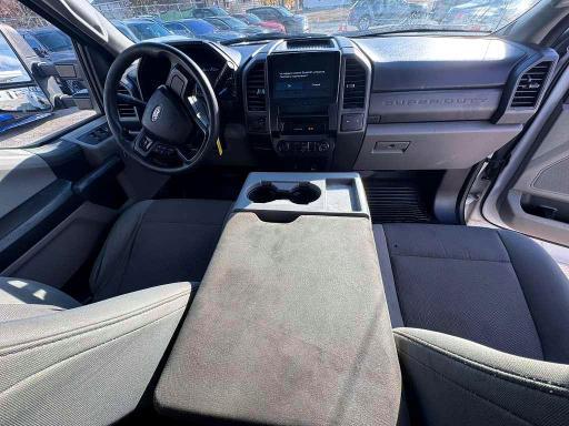 2017 Ford F-350 super duty VIN 1FT8W3DT7HED16940 COPART salvage auction — NORMAL WEAR, TX - CERTIFICATE OF TITLE (P), sold $11,400 on 2026-07-24 (photo 9)