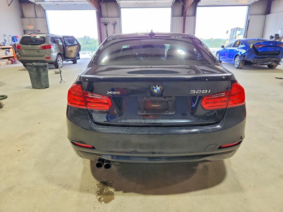 2013 BMW 3er VIN WBA3B5C5XDF592048 COPART salvage auction — SIDE, Pa - Certificate Of Salvage, sold $1,500 on 2026-08-21 (photo 6)