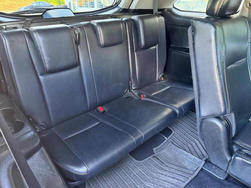 2018 Toyota Highlander VIN 5TDBZRFH6JS913523 COPART salvage auction — MINOR DENT/SCRATCHES, Ny - Certificate Of Title (P), sold $10,200 on 2026-07-27 (photo 9)