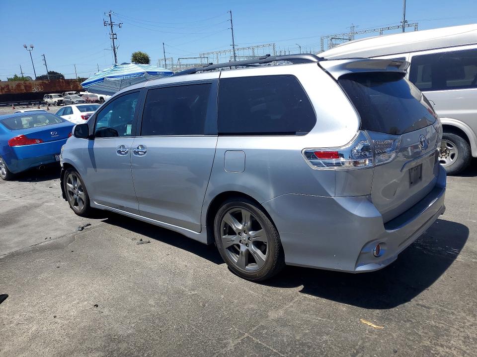 2017 Toyota Sienna VIN 5TDXZ3DC9HS852804 COPART salvage auction — SIDE, Ca - Salvage Certificate, sold $4,000 on 2026-08-25 (photo 2)