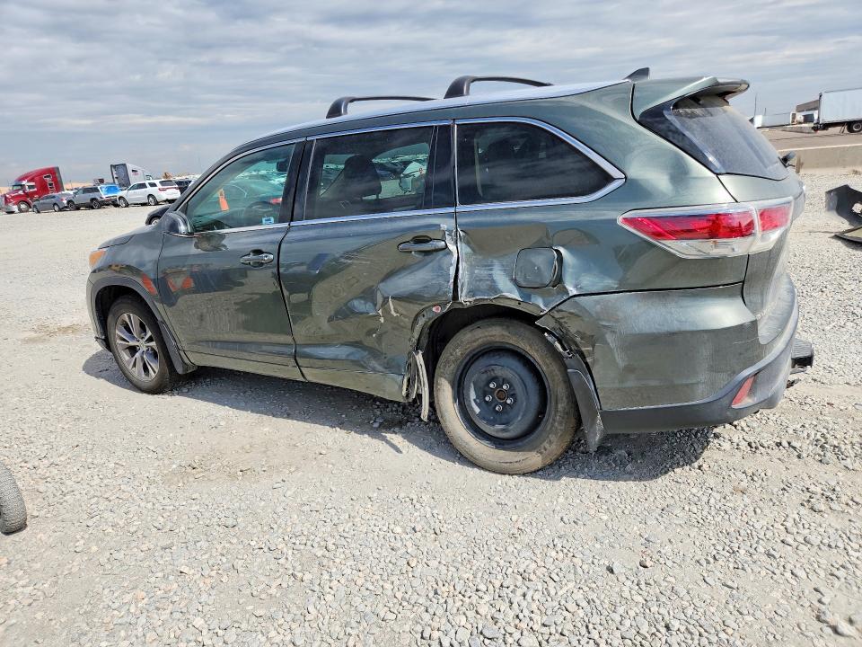 2015 Toyota Highlander VIN 5TDJKRFH7FS152587 COPART salvage auction — SIDE, Co - Dis/Dlr/Exp Only Clean Title, sold $275 on 2026-07-28 (photo 2)