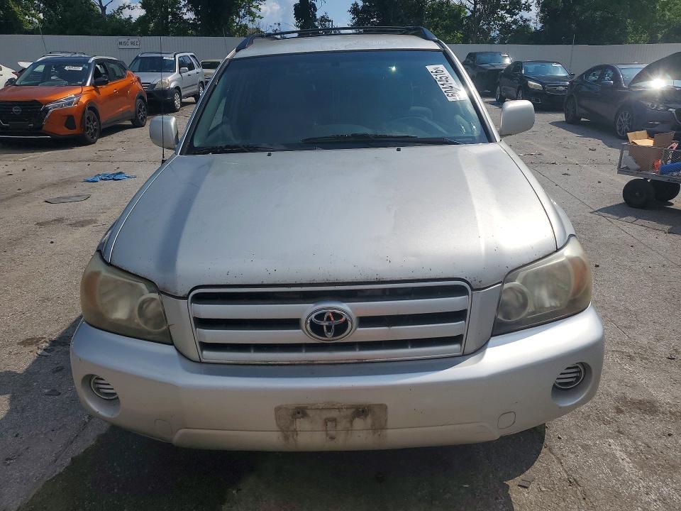 2005 Toyota Highlander VIN JTEGD21A750109368 COPART salvage auction — MECHANICAL, Mo - Certificate Of Title, sold $375 on 2026-07-31 (photo 5)