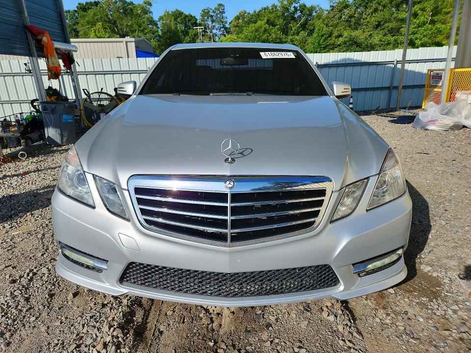 2012 Mercedes-benz E-klasse VIN WDDHF5KB0CA588306 COPART salvage auction — REAR END, Sc - Certificate Of Title, sold $175 on 2026-07-28 (photo 5)