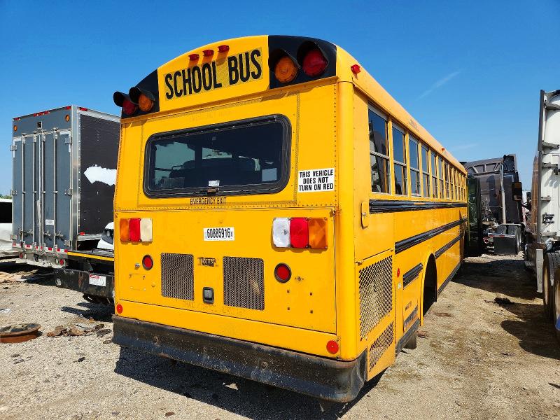2012 Thomas Saf-t-liner hdx VIN 1T7YN4E25C1150015 COPART salvage auction — NORMAL WEAR, IL - CERTIFICATE OF TITLE, sold $1,450 on 2026-09-01 (photo 4)