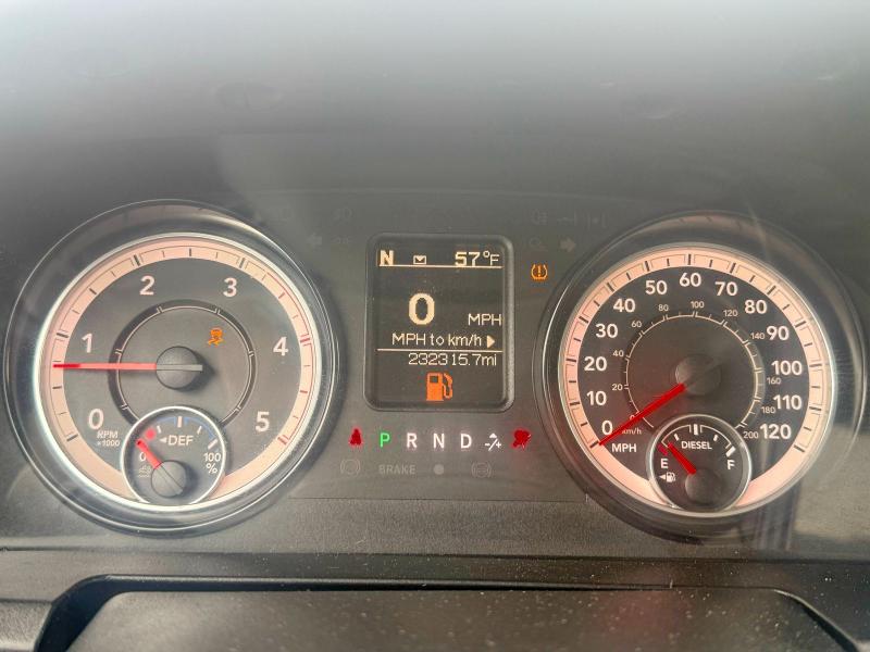 2017 Ram 2500 VIN 3C6UR5DL8HG620599 COPART salvage auction — MINOR DENT/SCRATCHES, OK - CERTIFICATE OF TITLE, sold $2,700 on 2026-10-03 (photo 8)