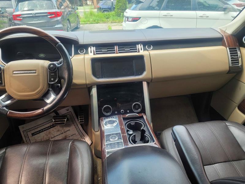 2014 Land rover RANGE ROVER VIN SALGS2TF2EA177793 COPART salvage auction — MINOR DENT/SCRATCHES, ON - PERMIT NO BRAND - UNFIT (P), sold $11,700 on 2026-07-30 (photo 9)