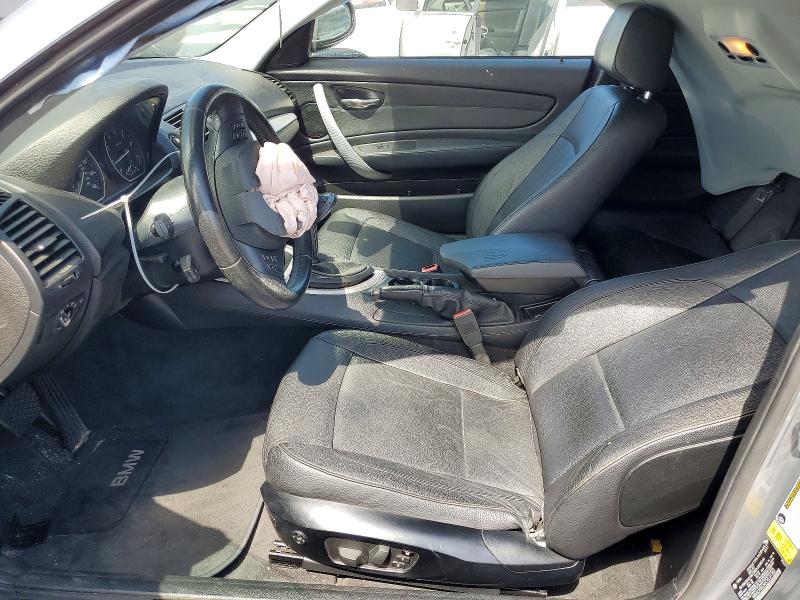 2012 BMW 1er VIN WBAUP9C56CVL91362 COPART salvage auction — MINOR DENT/SCRATCHES, CA - DIS/DLR/EXP ONLY CLEAN TITLE, sold $725 on 2026-07-24 (photo 7)