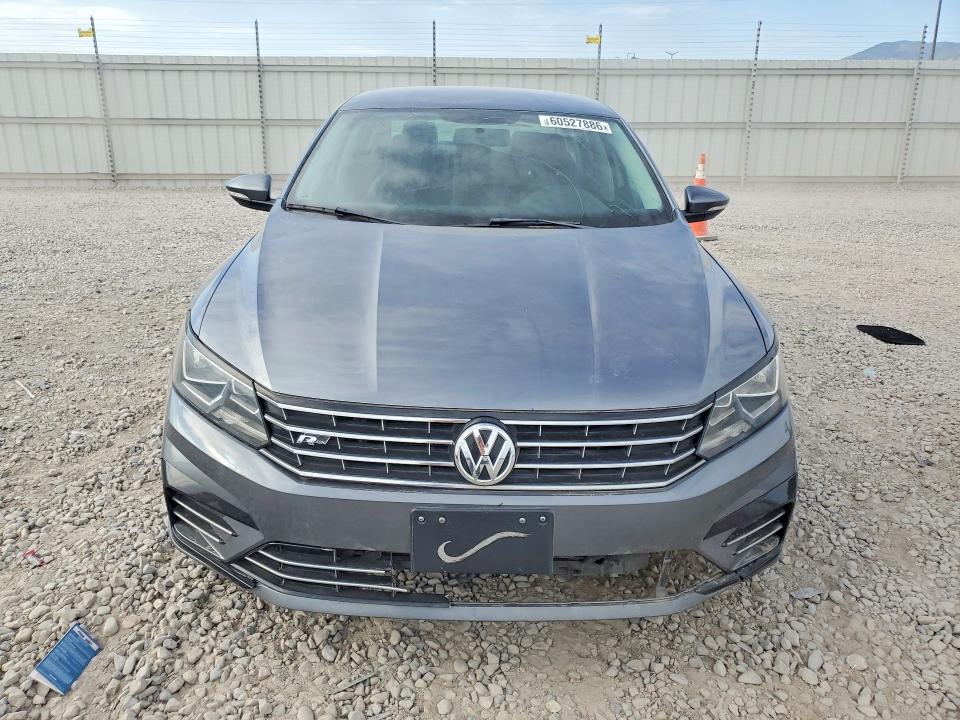 2016 Volkswagen Passat VIN 1VWAT7A3XGC051122 COPART salvage auction — MINOR DENT/SCRATCHES, Salvage Title, sold $1,850 on 2026-07-28 (photo 5)
