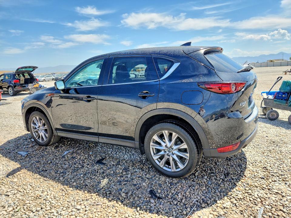 2019 Mazda Cx-5 VIN JM3KFBDY9K0663404 COPART salvage auction — SIDE, Salvage Title, sold $6,100 on 2026-08-21 (photo 2)
