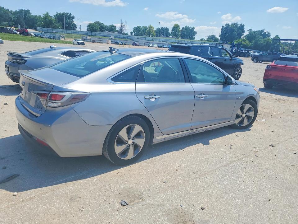2016 Hyundai Sonata VIN KMHE34L16GA020763 COPART salvage auction — MECHANICAL, Mo - Certificate Of Title, sold $900 on 2026-07-17 (photo 3)