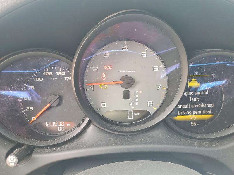 2015 Porsche Macan VIN WP1AB2A51FLB74668 COPART salvage auction — NORMAL WEAR, Fl - Certificate Of Title, sold $4,250 on 2026-08-04 (photo 9)