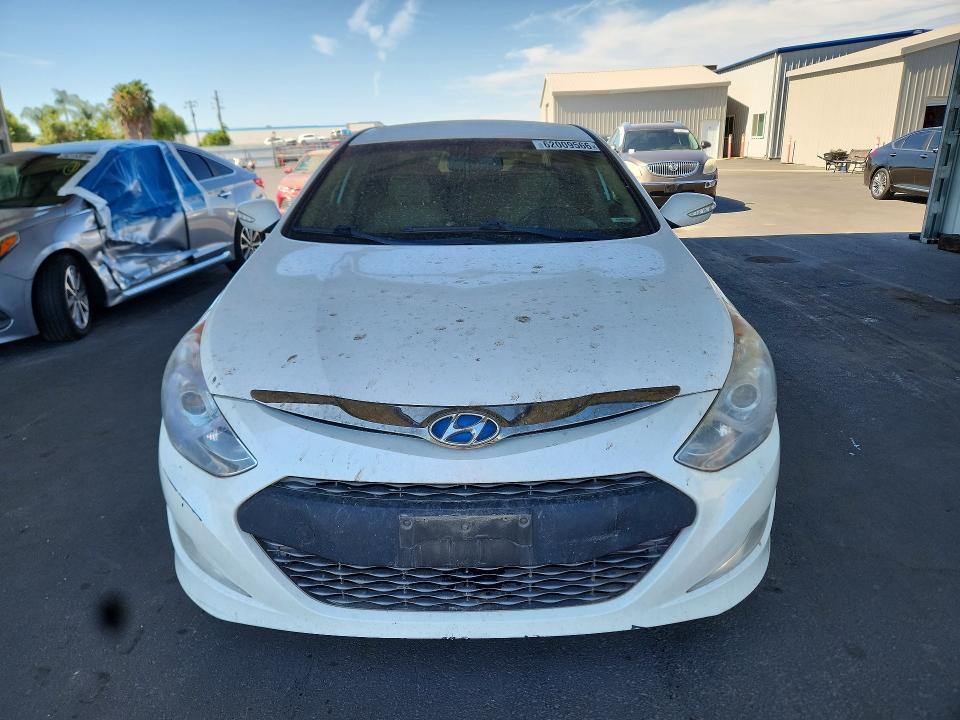 2015 Hyundai Sonata VIN KMHEC4A49FA127303 COPART salvage auction — MECHANICAL, CA - DIS/DLR/EXP ONLY CLEAN TITLE, sold $150 on 2026-07-30 (photo 5)