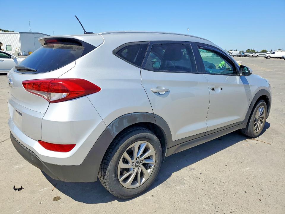 2016 Hyundai Tucson VIN KM8J33A48GU130864 COPART salvage auction — FRONT END, CA - SALVAGE CERTIFICATE, sold $1,500 on 2026-07-27 (photo 3)