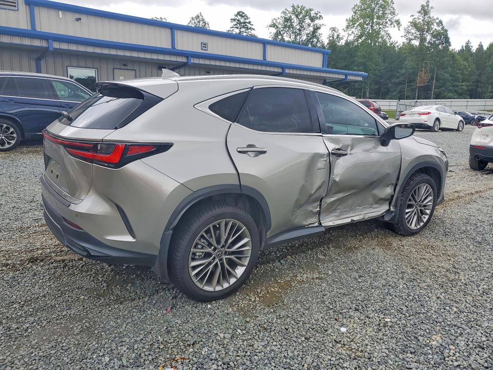 2022 Lexus Nx VIN JTJGKCEZ7N5000800 COPART salvage auction — SIDE, NC - SALVAGE CERTIFICATE OF TITLE (P), sold $14,300 on 2026-07-23 (photo 3)