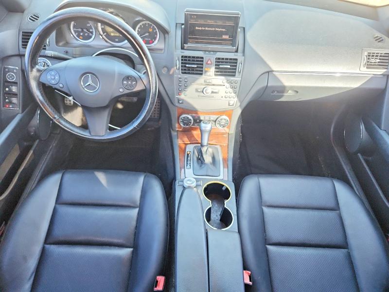 2010 Mercedes-benz C class VIN WDDGF8BB7AF424452 COPART salvage auction — WATER/FLOOD, FL - CERT OF TITLE-SLVG REBLD FLOOD, sold $425 on 2026-08-10 (photo 8)