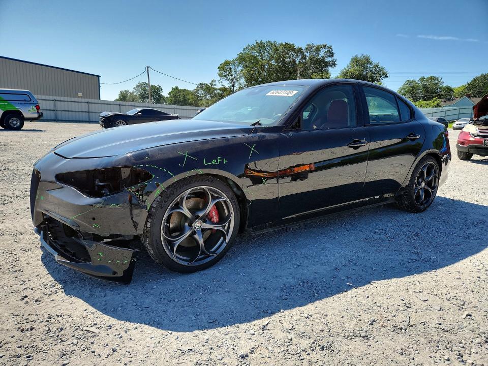 2018 Alfa romeo Giulia VIN ZARFAECN0J7565990 COPART salvage auction — FRONT END, Nc - Salvage Certificate Of Title, sold $8,200 on 2026-08-12 (photo 1)