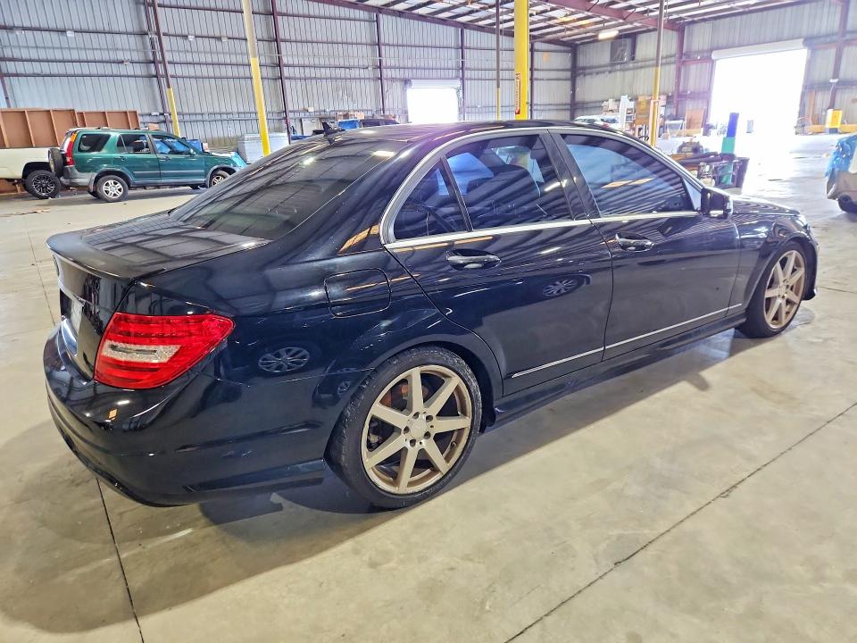 2013 Mercedes-benz C-klasse VIN WDDGF4HB1DR272980 COPART salvage auction — MECHANICAL, Fl - Certificate Of Title, sold $225 on 2026-08-03 (photo 3)