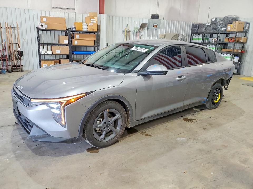 2025 Kia K4 VIN 3KPFT4DE5SE238189 — COPART salvage auction photo