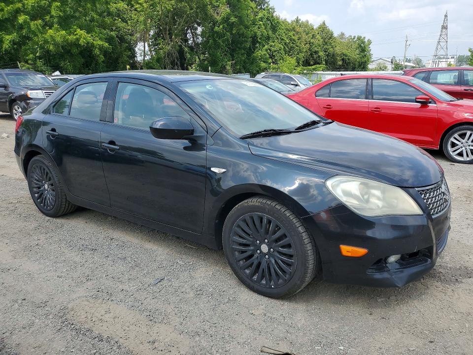 2012 Suzuki Kizashi VIN JS2RF9A71C6100136 COPART salvage auction — FRONT END, ON - PERMIT NO BRAND - UNFIT, sold $150 on 2026-07-28 (photo 4)